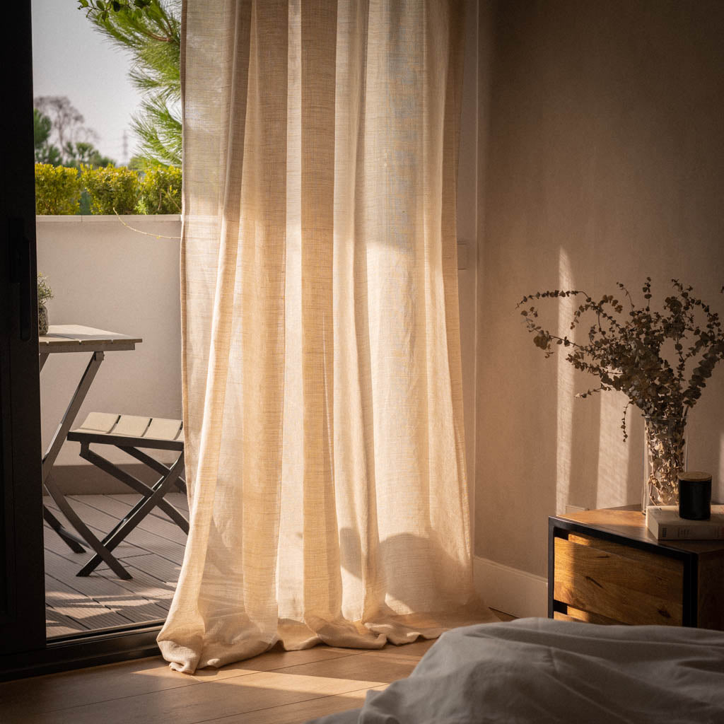 Visillos o Cortinas de baja opacidad
